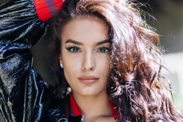 How to Find a Wife on Turkish Dating Sites UK?